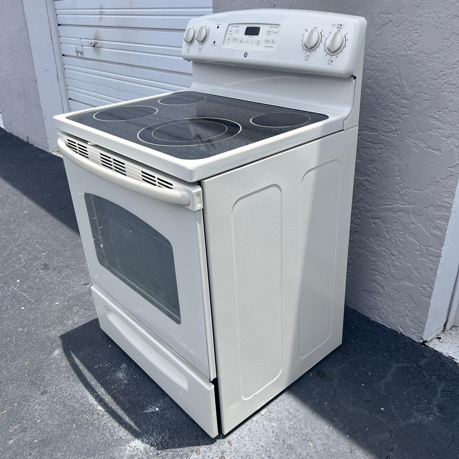 GE Electric Stove Off White GE Electric Stove Off White